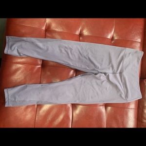 ZYIA 7/8 length, high-waisted leggings, size 6-8